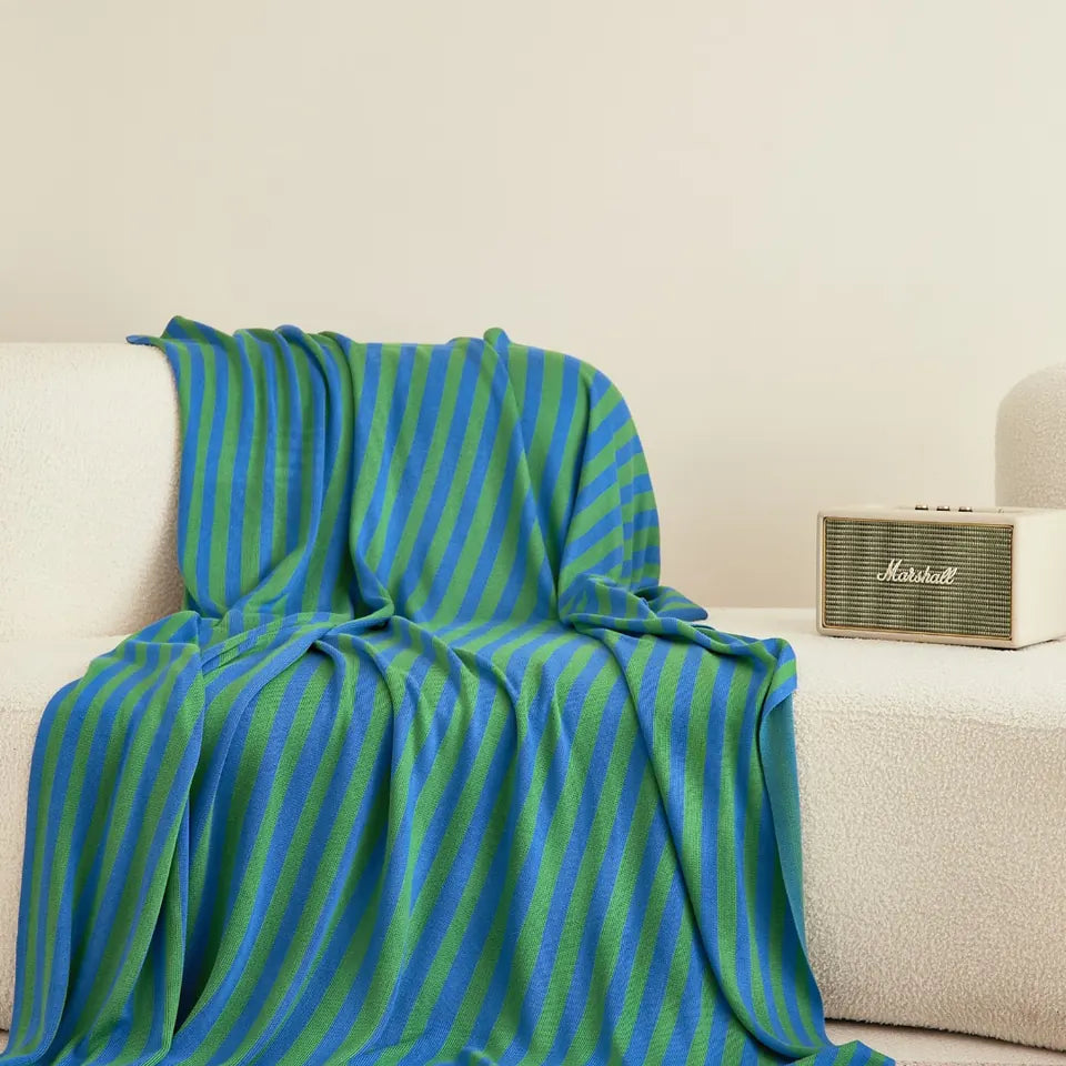 Fine Stripe Throw 4