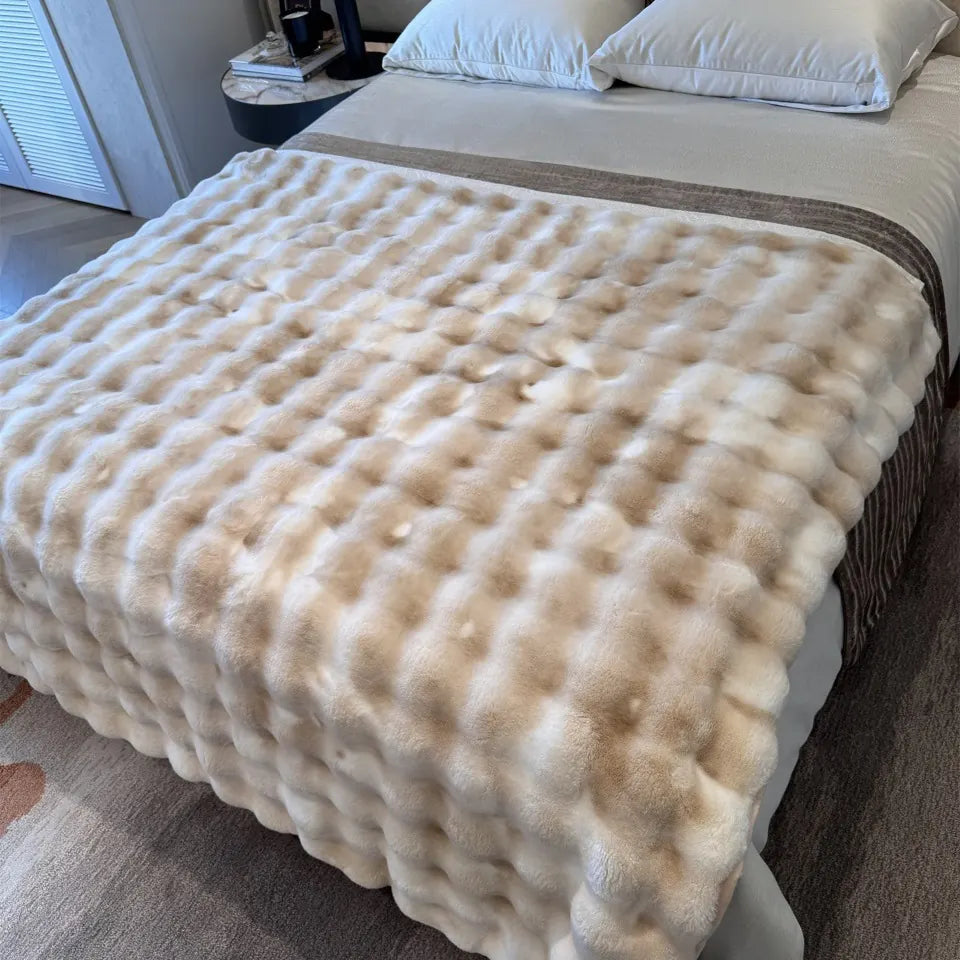 Checkered Plush Throw 6