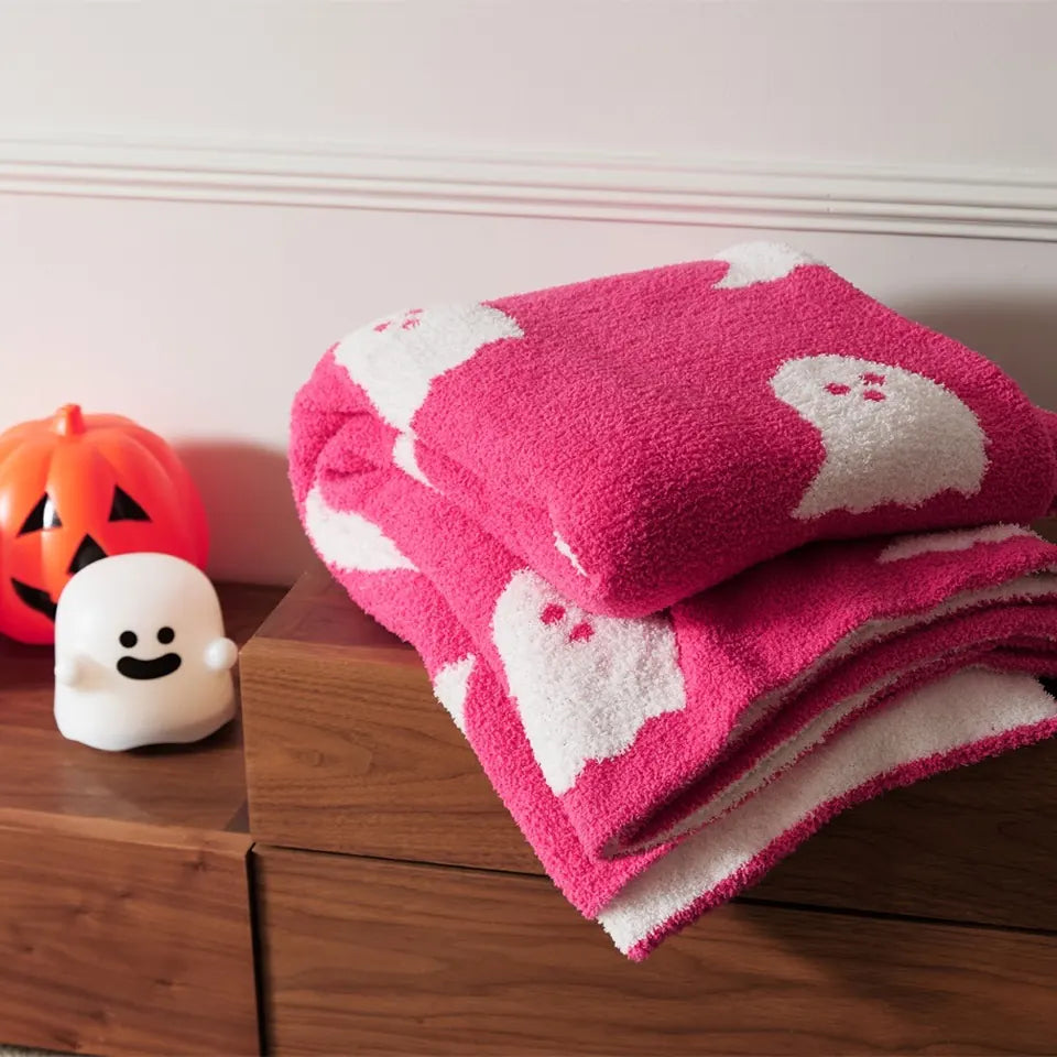 Ghost Party Throw 7