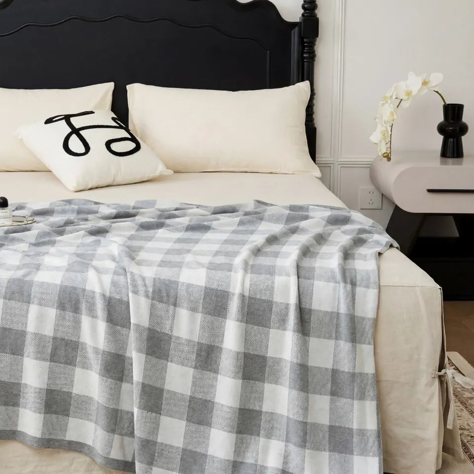 Fresh Gingham Throw — Gray