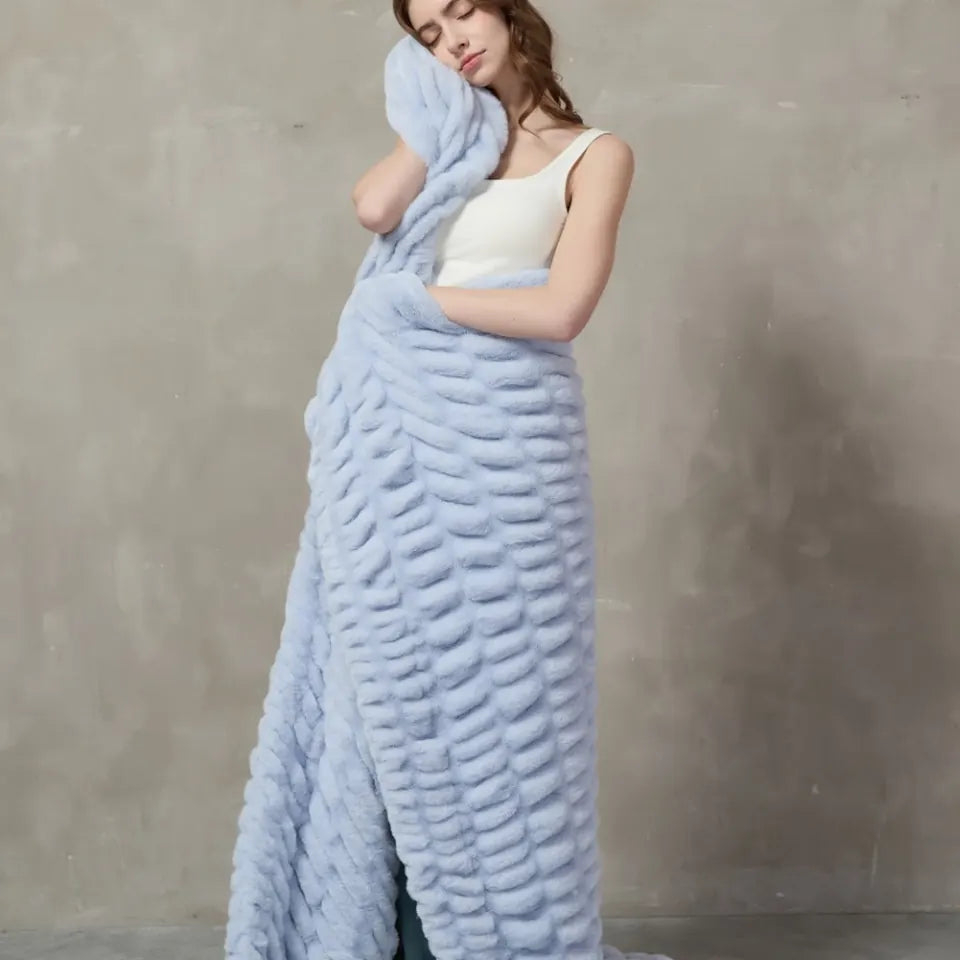 Plush Cable Throw 13