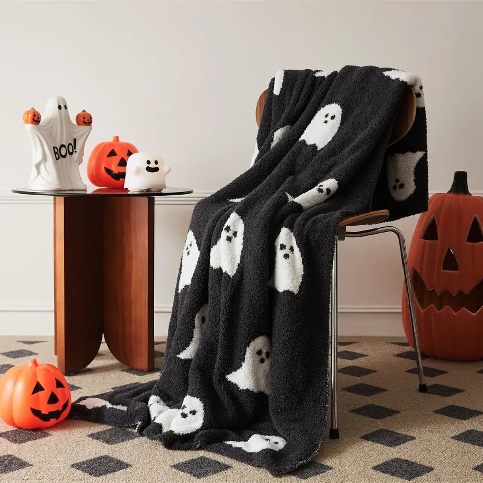Ghost Party Throw 15