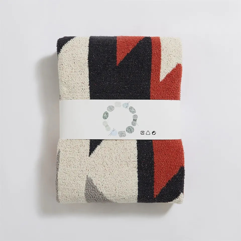 Abstract Geo Throw 17