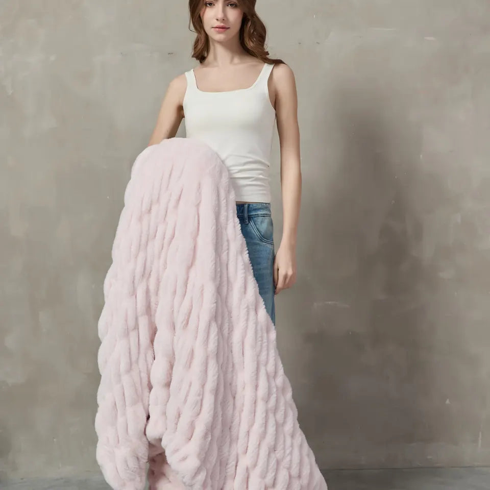 Plush Cable Throw 34