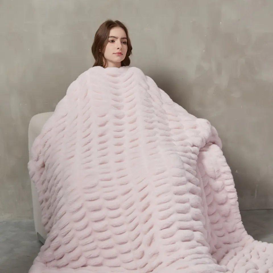 Plush Cable Throw 36