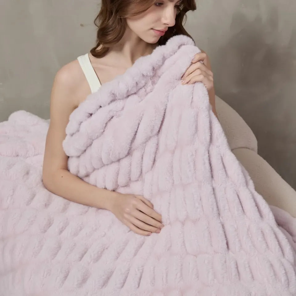 Plush Cable Throw 51
