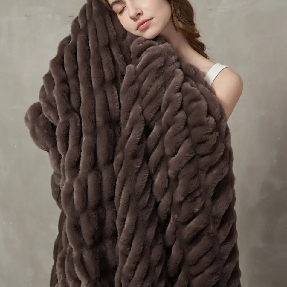Plush Cable Throw 68