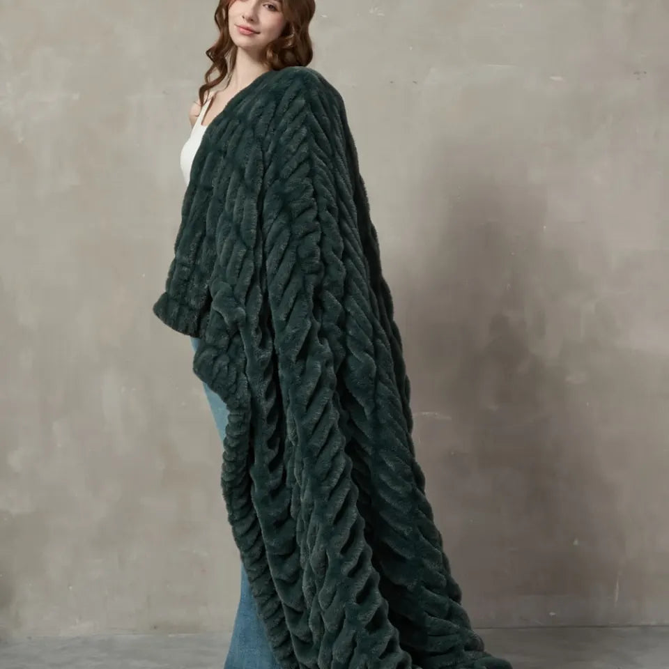 Plush Cable Throw 87