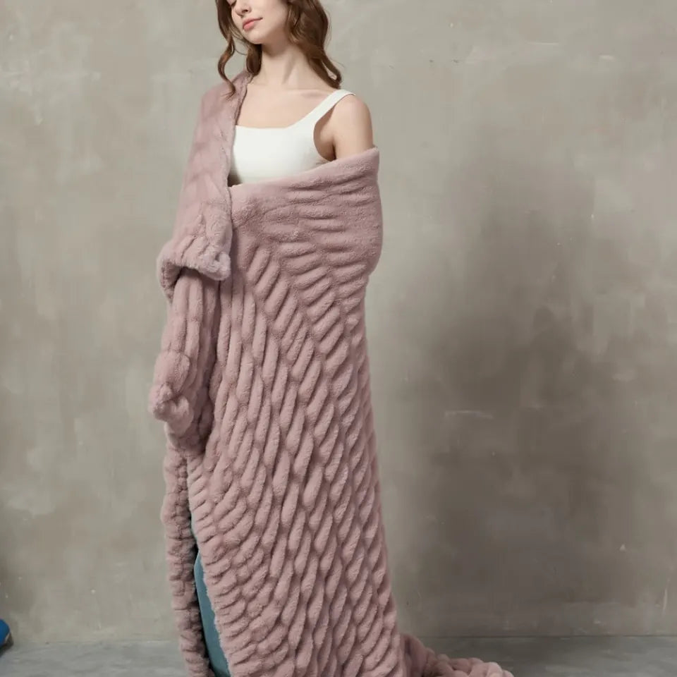 Plush Cable Throw 97