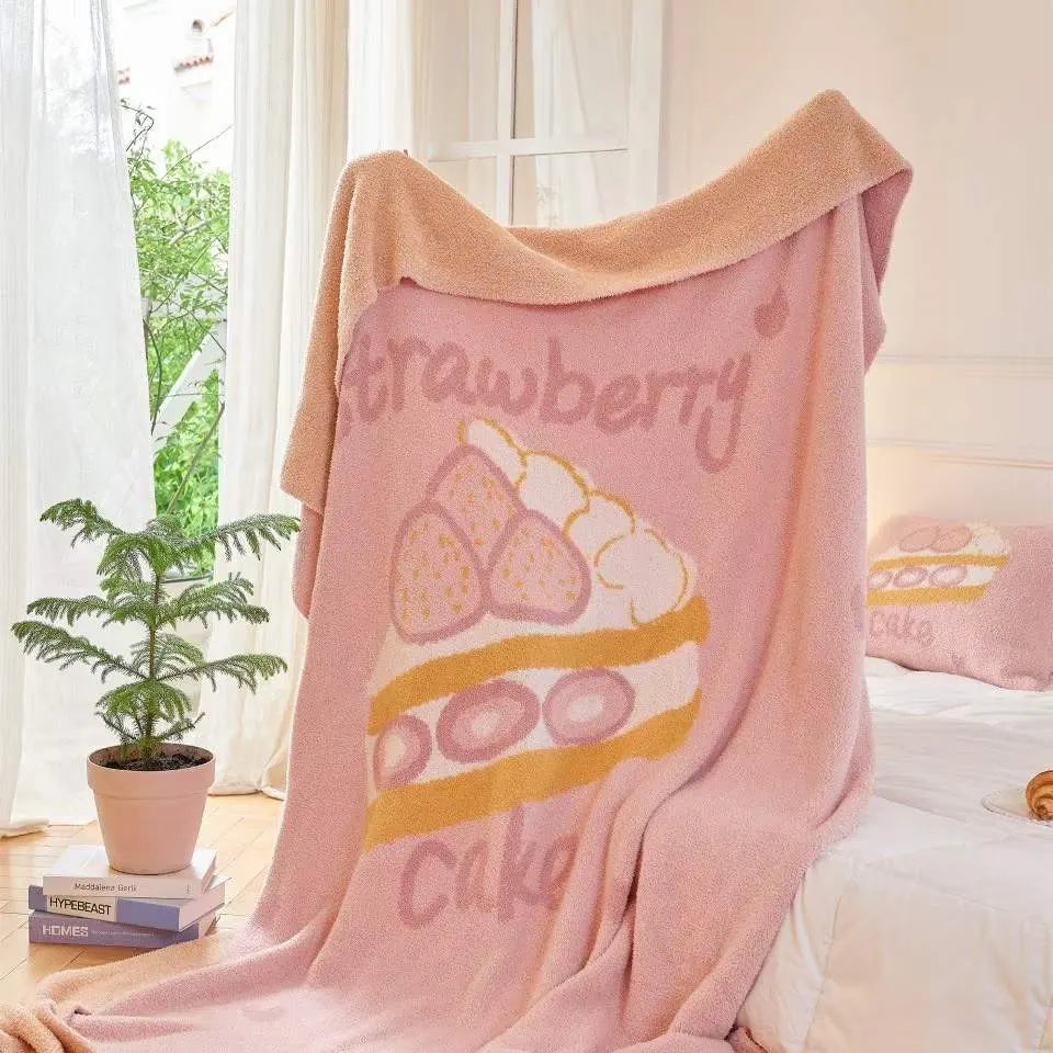 Strawberry Cake Set product photo 018